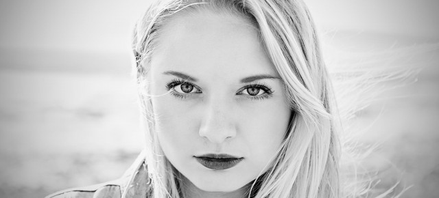 Artist Of The Week. Låpsley Artist Of The Week. Låpsley