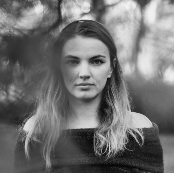 Claire Frances – Rabbit Hole Claire Frances Rabbit Hole