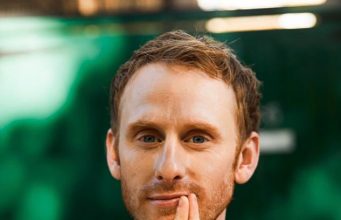 Robert Emms – Hold Me Lost Boy EP Robert Emms Hold Me Lost Boy