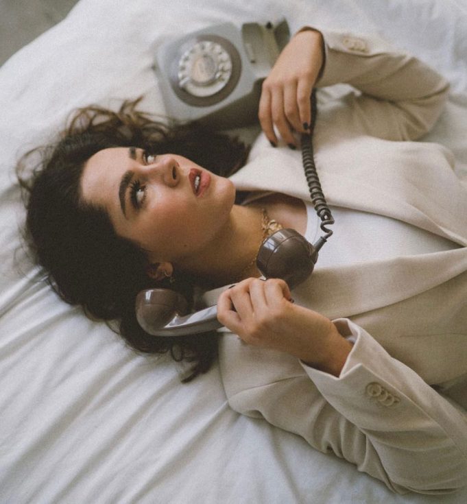 MACY ‘Wait’ yet another addition to THE WELSH Indie pop ARTIST MACY’s roster of pop anthems. MACY Wait