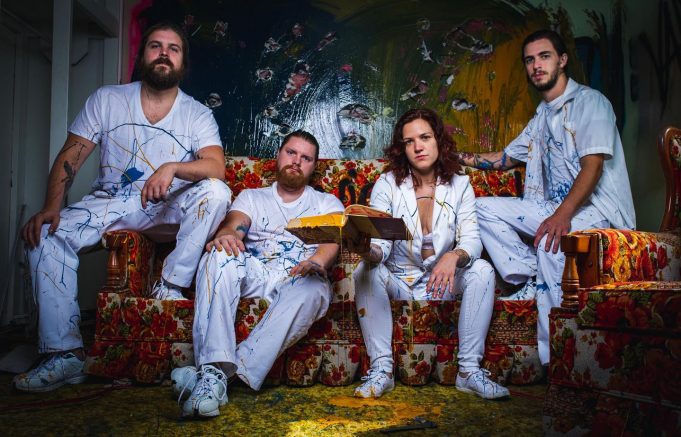 Elegant ‘Black Fur’ from Azure Wolf Azure Wolf Black Fur