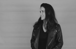 Elaine Ryan’s feelgood summer soul ‘I Love You Just Like This’ Elaine Ryan