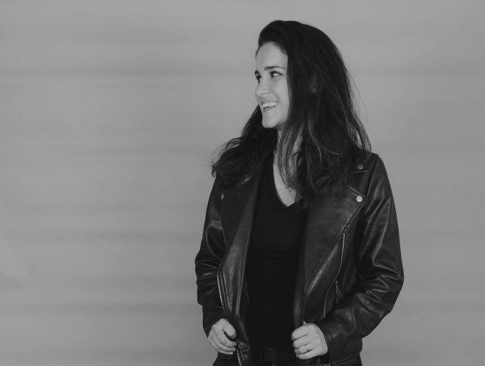 Elaine Ryan’s feelgood summer soul ‘I Love You Just Like This’ Elaine Ryan