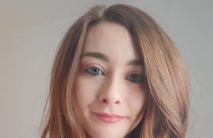 Anna Carmody reveals her new delicate ballad ‘Summer Air’ Anna Carmody Summer Air