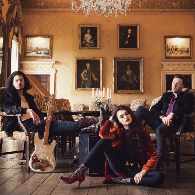 Ophelia Ray dose us indie anthems with ‘Medicine Man’ Ophelia Ray Medicine Man