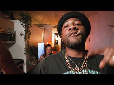 Toronto-based hip-hop collective STAYOUTLATE drop new video ‘LAVISH’