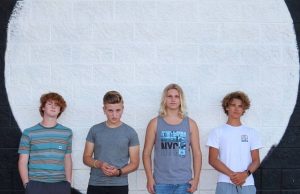 The teenage dream of Frantic Memories ‘Fall Into The Pool With Me’ Frantic Memories