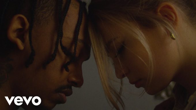 Newcomer Noelle reveals tender new single ‘Therapy’. Noelle