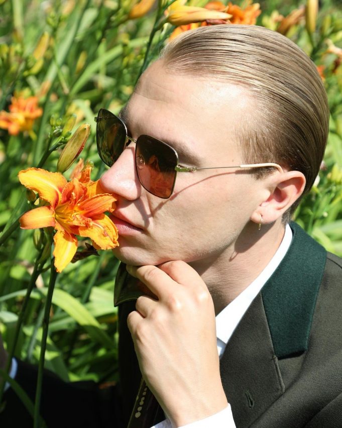 Luis Ake presents eclectic new album LIEBE Luis Ake LIBE