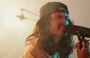 Johnny Kulo slides into the DMs with smooth new single ‘Wrong’ Johnny Kulo Wrong