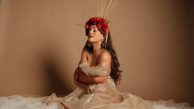 Jeyaia ‘Rising’ First Signs of Love No. 214