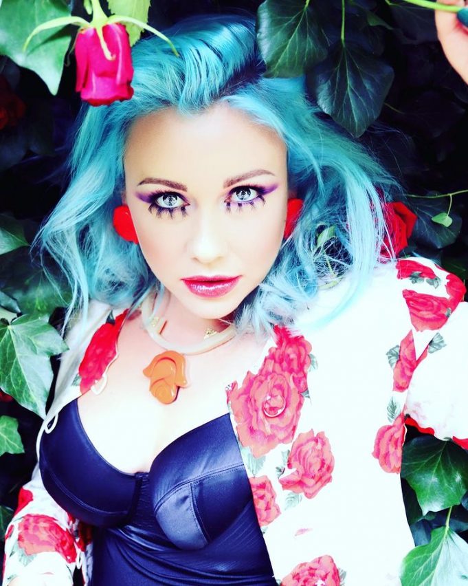 Jade Moss puts a unique spin on the Edwyn Collins classic to create ‘A Guy Like You’ Jade Moss Guy Like You