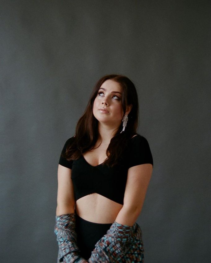 Lavinia Cos is ‘Cutting Ties’ but stepping forward Lavinia Cos Cloud 9