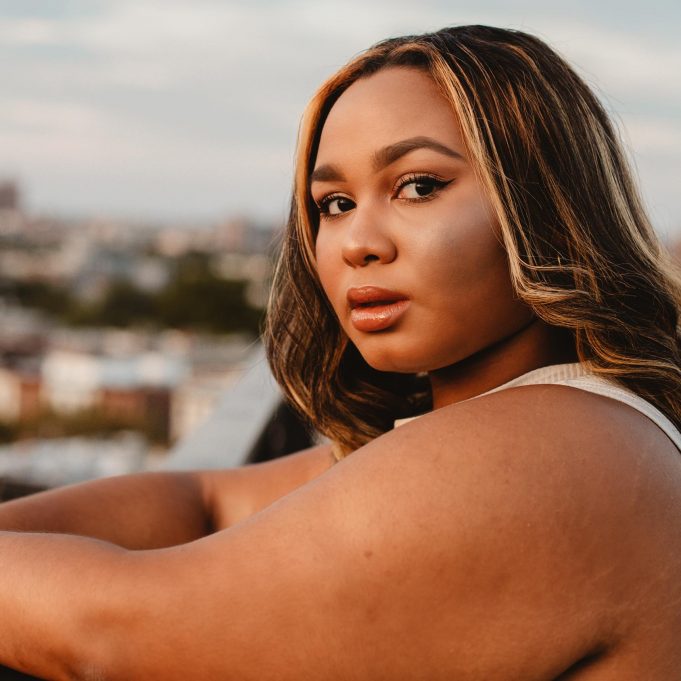 R&B Songstress Piper Page Releases Breadcrumbs Piper Page Breadcrumbs
