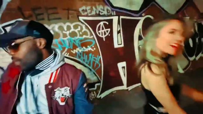 Alice Offley Delights With Funk On The Dancefloor