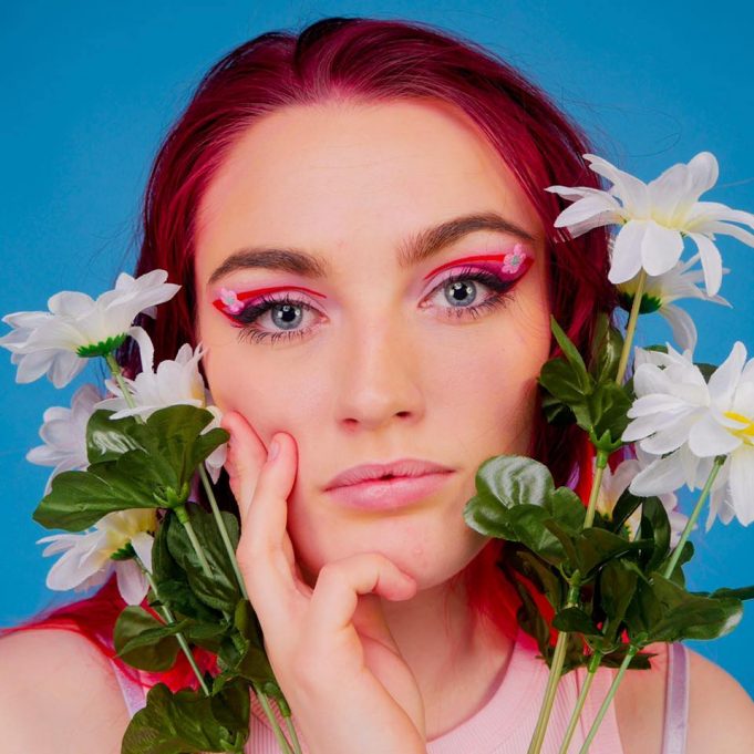 Minerva Daisy Fuses Blues & Indie On New Single ‘Wildfire’ Minerva Daisy - Wildfire