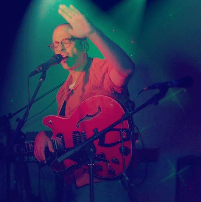 Vince Chinaski Tackles Parenthood Challenges On ‘Eat Your Peas!’ Vince Chinaski Eat Your Peas!