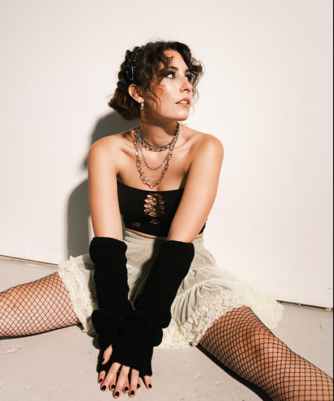 Cristina Hart Returns With A ‘Crash’ Cristina Hart - Crash