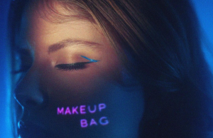 Aduda Overcomes Insecurities On ‘Makeup Bag’ Aduda - Makeup Bag