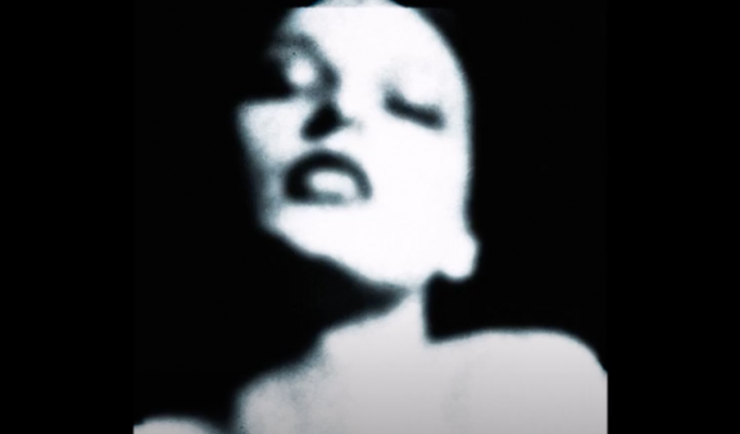 Torre di Fine Reveals The Mesmerizing Album ‘Girl On The Shore’ Torre di Fine - Girl On The Shore Right Chord Music Blog Review