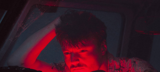 Tom Hannay Shares His Sophomore Album ‘Dog Days’ Tom Hannay Dog Days Album Review Right Chord Music Blog