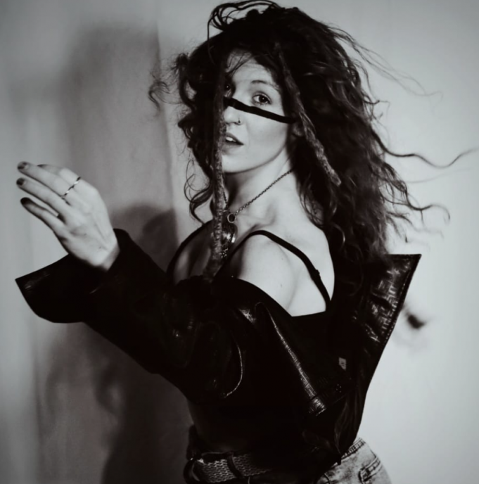 Amy Montgomery Reminds Us You Can’t Change Change Amy Montgomery Change Change on Right Chord Music