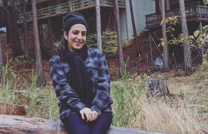 Daniela Galasso Keeps You Warm With ‘Embers’ (Acoustic) Daniela Galasso Campfire Sparks With ‘Embers’ - Right Chord Music