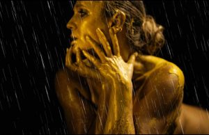 Cassie Fireman’s Smooth Style Might ‘Feel Like Gold’