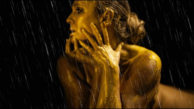 Cassie Fireman’s Smooth Style Might ‘Feel Like Gold’