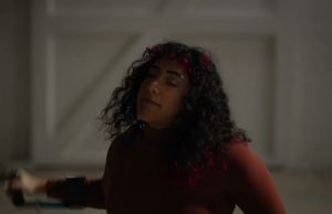 Eliza Hull Showcases Her Super Power On ‘Running Underwater’ Eliza Hull Running Underwater - Right Chord Music Blog Review