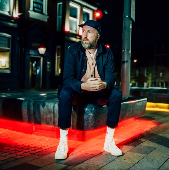 Nixon Tate Takes Aim At Feeble Hearts Nixon Tate - Feeble Hearts on Right Chord Music