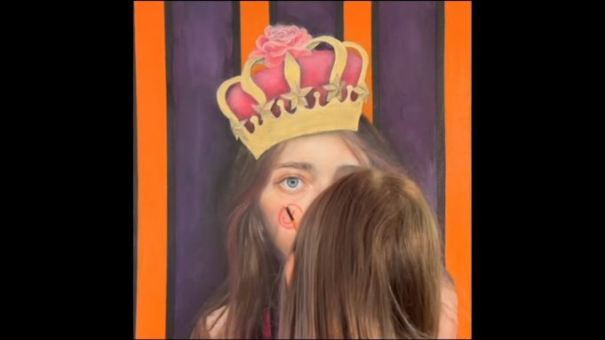 Amalie Finds Fortune With ‘Good Luck Black Cat’