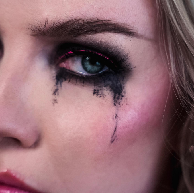 Brianna Scully Releases ‘Touch’ Ahead of EP Brianna Scully Touch on Right Chord Music