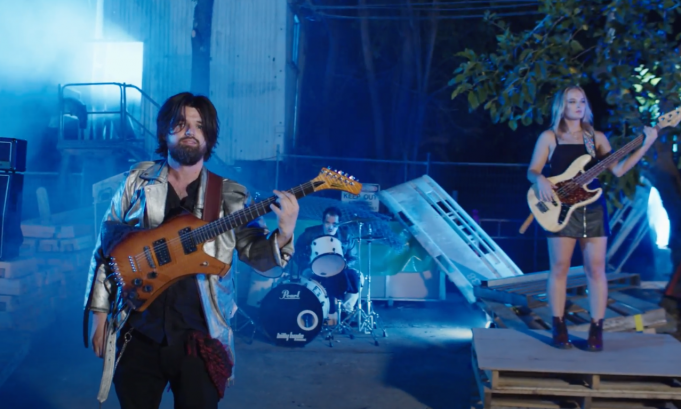 Cosmo Blue Reflect On The ‘Sweet Moments’ Cosmo Blue Sweet Moments on Right Chord Music