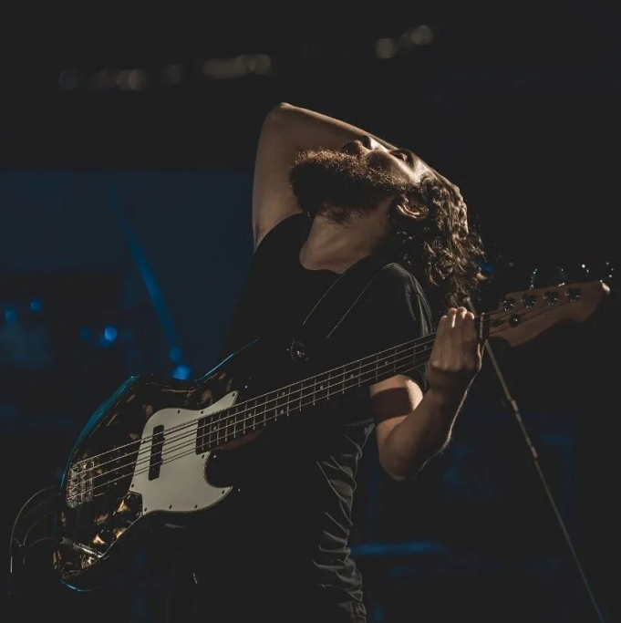 Needshes Share Reggae Charm On ‘Just Be Around’ Needshes Just Be Around on Right Chord Music Blog