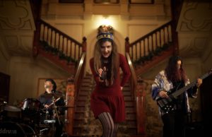 Velvet Jeanie And The Gipsy-Tinged Adventure ‘Mr Nick’ Velvet Jeanie 'Mr Nick' on the Right Chord Music blog