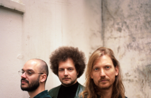 Subterranean Street Society – Focus On The Melody Subterranean Street Society Focus on The Melody on Right Chord Music blog photo by Ehlana van Roijen