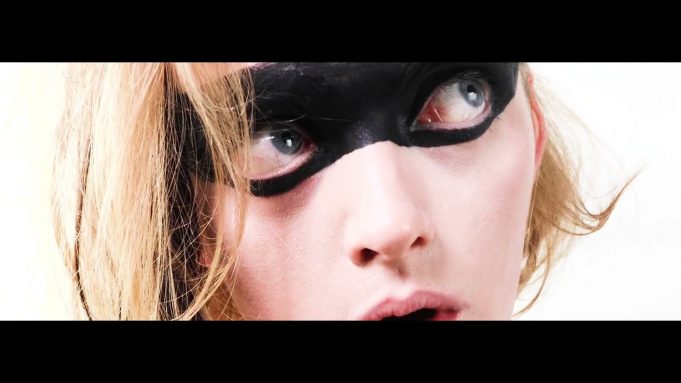 Jimi Boswell Slides Into ‘Sunset City’ Jimi Boswell Sunset City review on Right Chord Music Blog