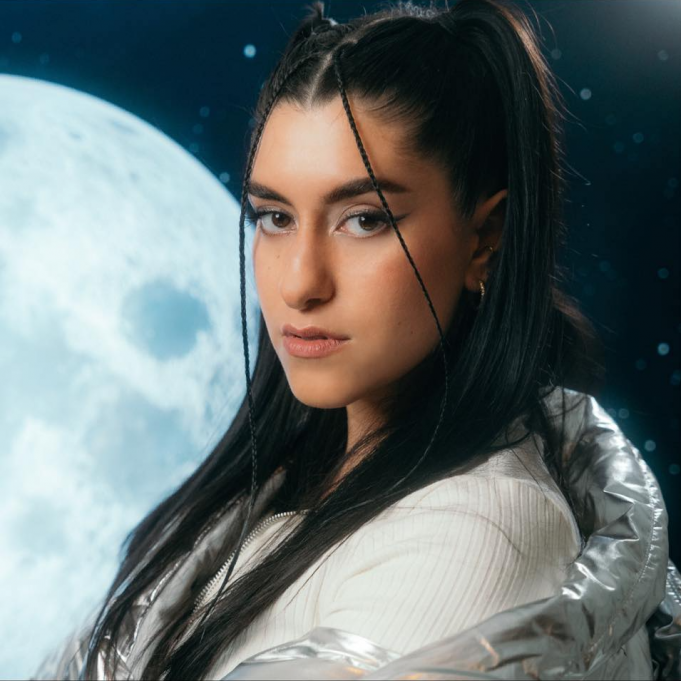 Laura Brizuela Empowers with ‘Nothing Like That’ Laura Brizuela Nothing Like That on Right Chord Music