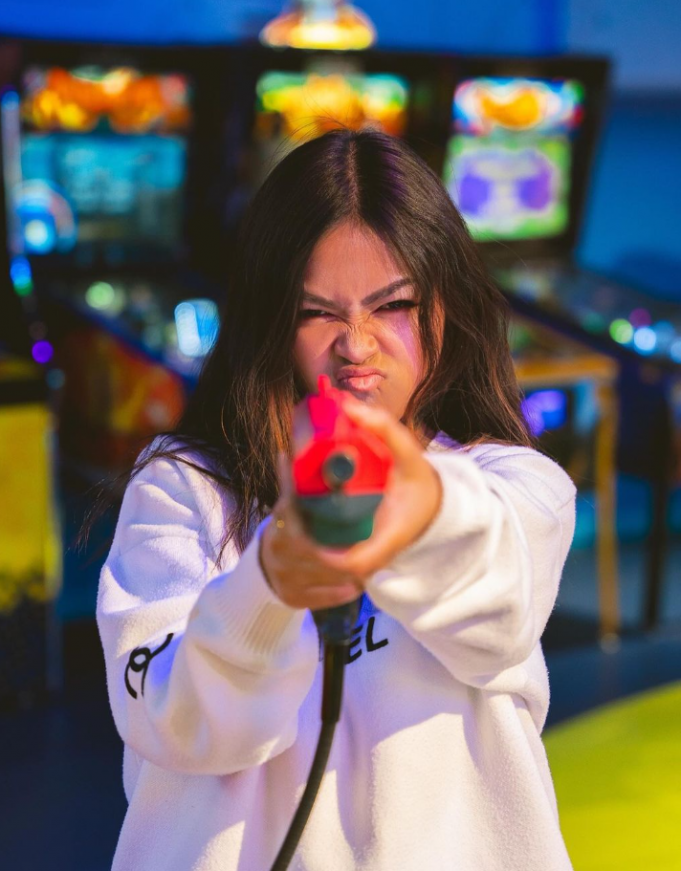 Angelbunsx Shares Genre Defying New Single, ‘Cold Chips’ Angelbunsx Cold Chips on Right Chord Music