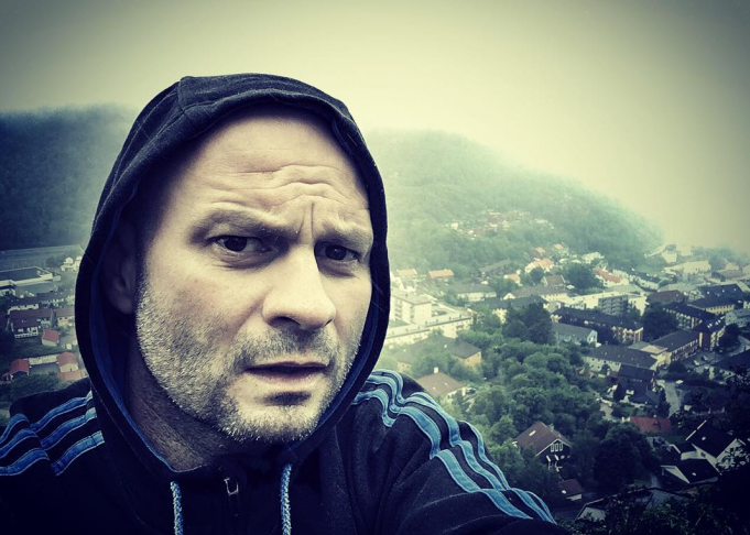 William Hut Finds Light In ‘Where Shadows Hold Sway’ William Hut Where Shadows Hold Sway on Right Chord Music