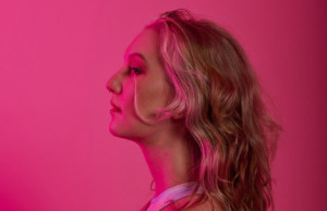 Alessia Shines Bright On Her Modern Disco Girl EP Alessia MODERN DISCO GIRL EP review on Right Chord Music Blog