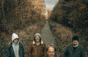 Stevie Jones and The Wildfires ‘Come In From The Rain’ Stevie Jones and The Wildfires Come In From The Rain review on Right Chord Music