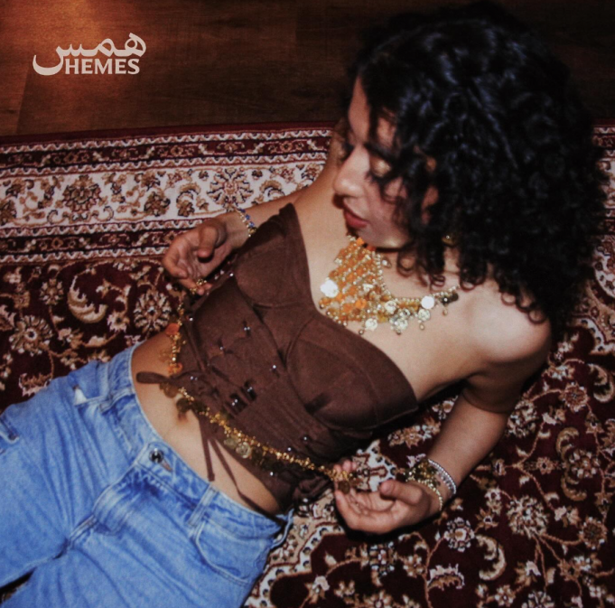 Hemes Burns Up A ‘Fire’ Hemes Fire single review on Right Chord Music