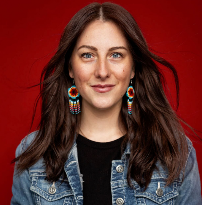 Asiah Holm Sows Seeds of Hope On ‘Wildflower’ Asiah Holm Wildflower on Right Chord Music Blog