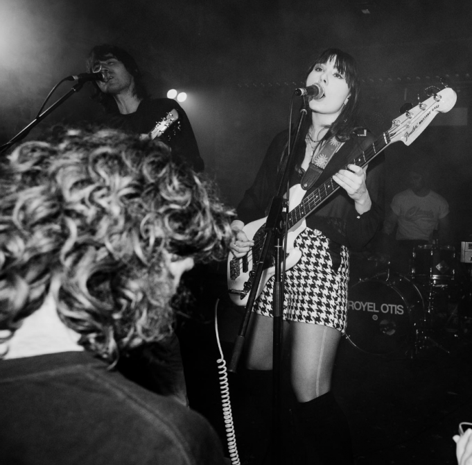 Salarymen Share ‘On The Run’ Before UK Tour Salarymen On The Run single review on Right Chord Music