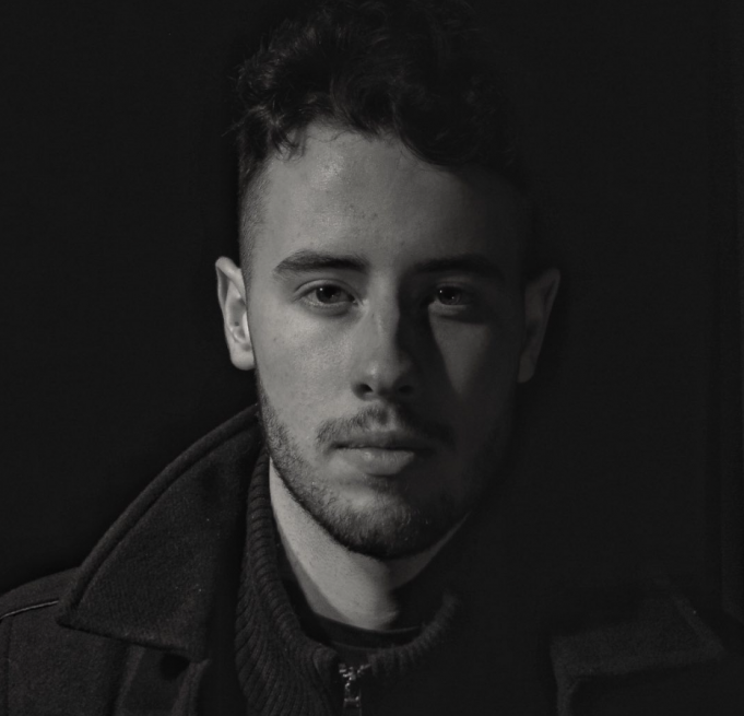 Lewis Newton Is ‘Falling For You’ Lewis Newton I'm Falling For You review on Right Chord Music