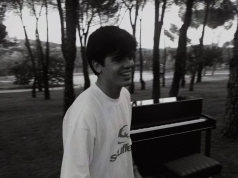 Inigo Quintero Is The Mysterious Stranger On ‘Desconocido’ Inigo Quintero Desconocido on Right Chord Music