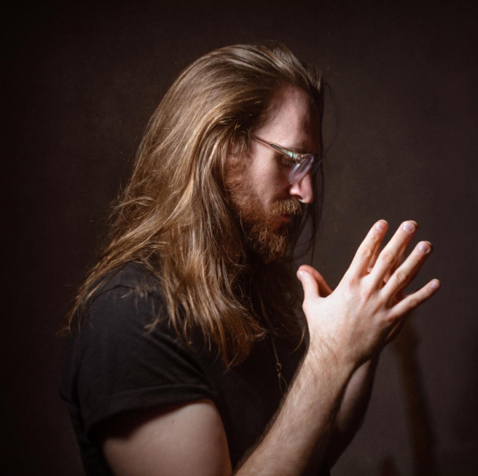 Dimitri Loizos Breaks No Sweat On ‘Make Up Your Mind’ Dimitri Loizos Make Up Your Mind on Right Chord Music