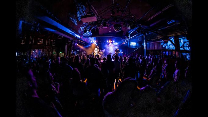 Matthew Phillips Stays Positive On ‘Time Fades Love’ Matthew Phillips Time Fades Love on Right Chord Music